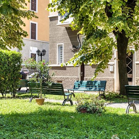 Walk To Navigli - Via Gola - 2 Bedrooms Apt Milano Esterno foto