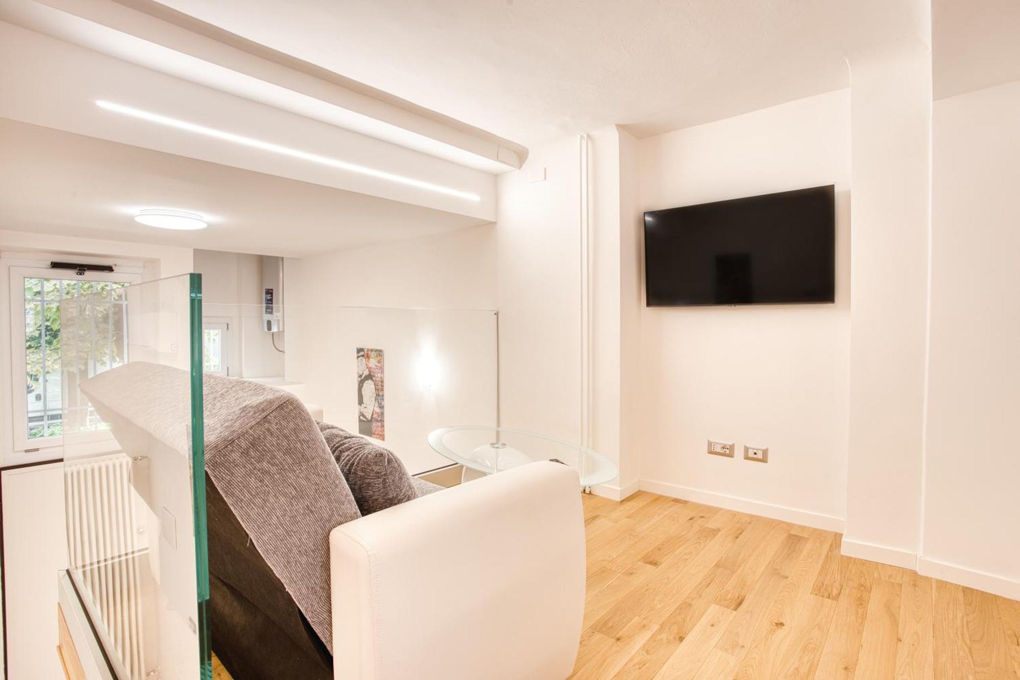 Walk To Navigli - Via Gola - 2 Bedrooms Apt Milano Esterno foto